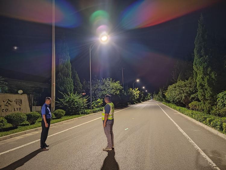 加大照明工程力度 消除道路安全隱患