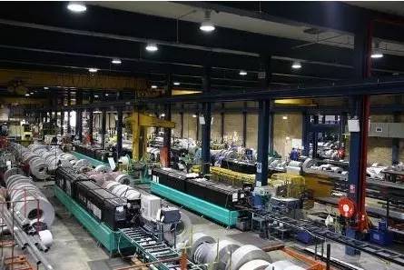 行業(yè)照明解決方案 | 機(jī)械加工車間照明工程 安全、高效與節(jié)能的綜合實(shí)踐